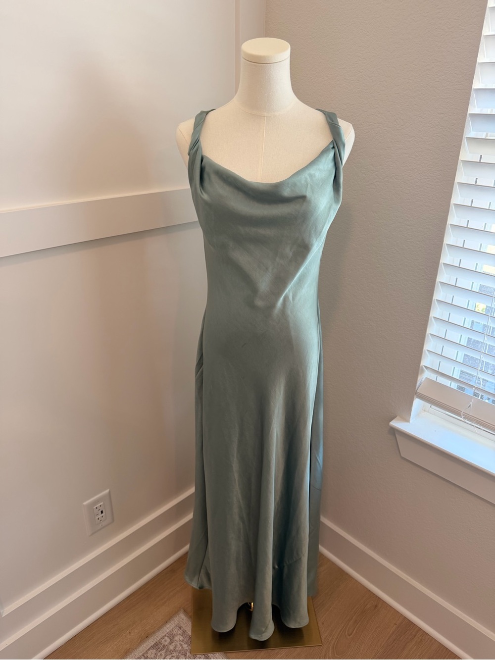 Melloday Satin Cowl Neck Midi Slip Dress – Sage Green (Size Small)
